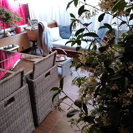 A L'ombre Des Arenes Garage Compris Alloggio in famiglia *