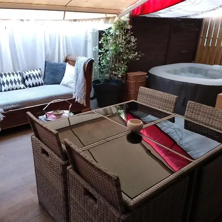 A L'ombre Des Arenes Garage Compris * Nimes